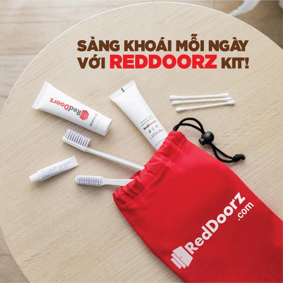 Reddoorz Bamboo Saigon Hotel Su Van Hanh Ho Chi Minh Zewnętrze zdjęcie